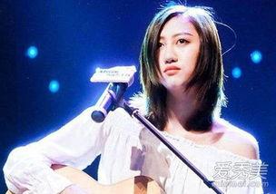 陈粒的个人资料,音乐界的独立灵魂，从民谣到摇滚的跨界之旅